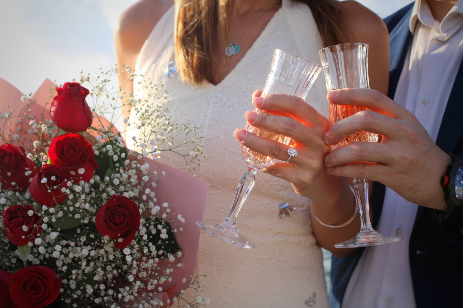 Champagne — on fête les fiançailles